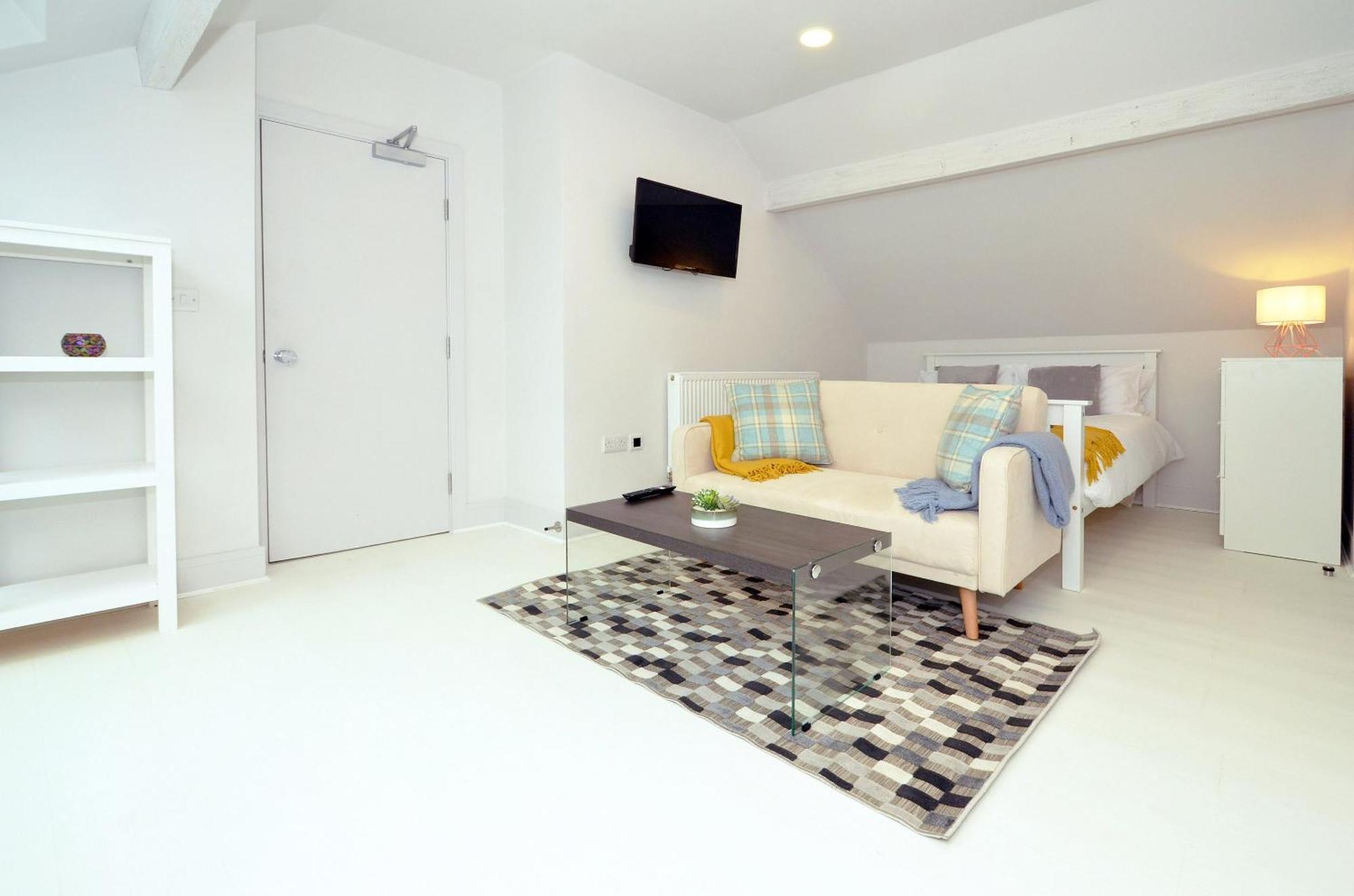 Townhouse Plus @ London Road Stoke Extérieur photo